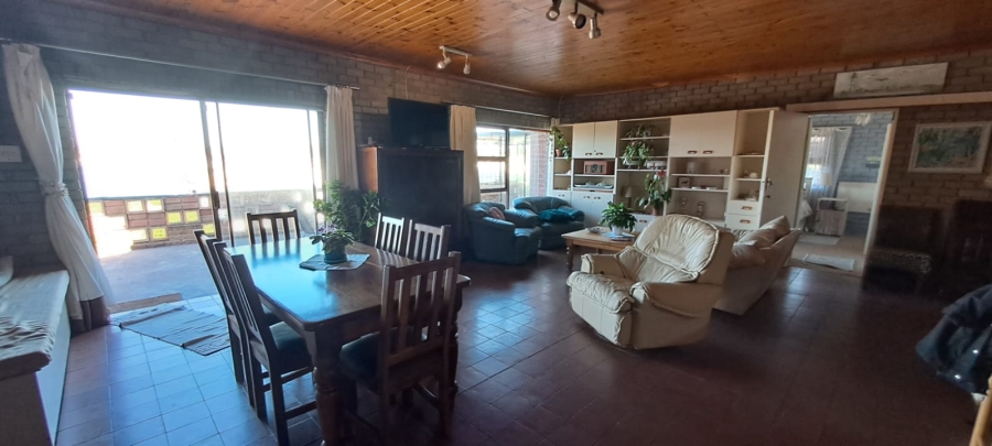 5 Bedroom Property for Sale in Britannia Bay Western Cape